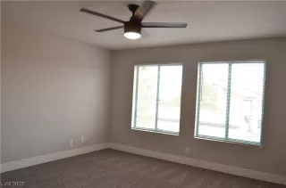 Photo #5: 2502594 Listing