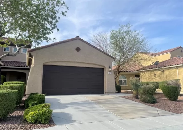 MLS: 2502677 Condo For Sale