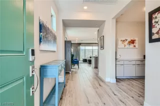 Photo #4: 2502697 Listing