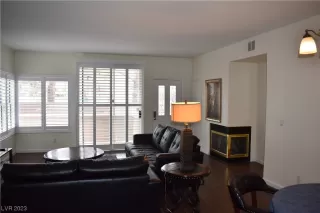 Photo #6: 2502748 Listing 