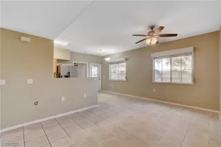 Photo #5: 2502764 Listing