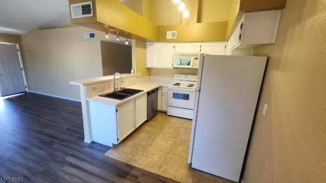 MLS: 2502839 Condo For Sale