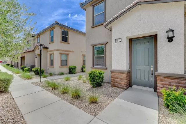 MLS: 2502845 Condo For Sale