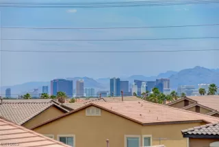 Photo #4: 2502845 Listing