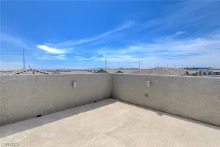 Photo #6: 2502845 Listing