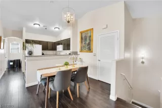 Photo #6: 2502854 Listing