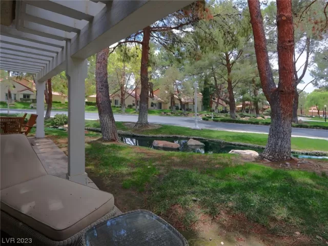 MLS: 2502860 Condo For Sale