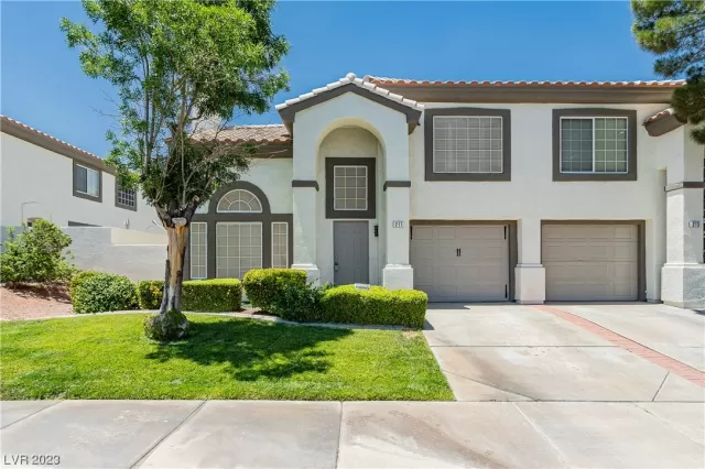 MLS: 2502878 Condo For Sale