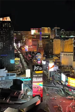 Photo #1: 2502887 Listing 