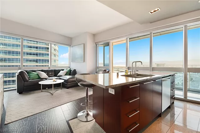 MLS: 2502914 Condo For Sale