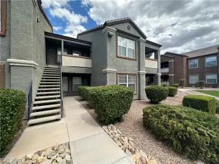 Photo #1: 2502924 Listing