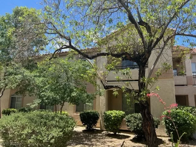 MLS: 2502946 Condo For Sale