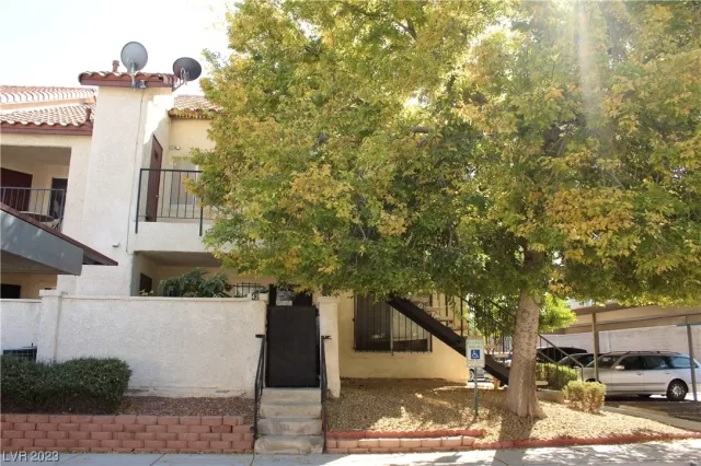 MLS: 2502959 Condo For Sale