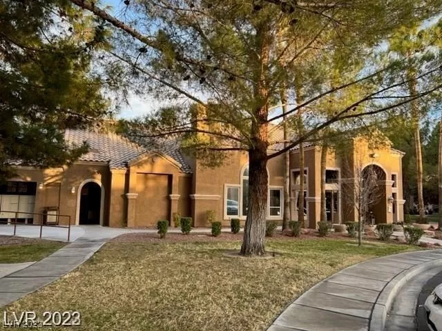 MLS: 2502960 Condo For Sale