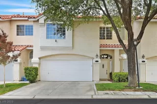 Photo #1: 2502975 Listing