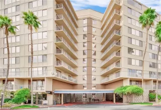 Photo #1: 2502994 Listing