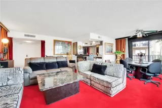 Photo #5: 2502994 Listing