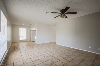 Photo #4: 2503041 Listing 