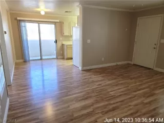 Photo #5: 2503079 Listing 