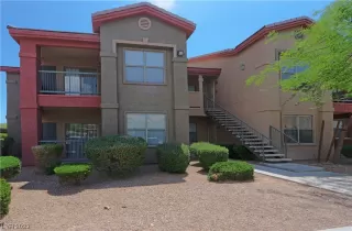 Photo #6: 2503087 Listing