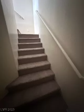 Photo #1: 2503113 Listing 