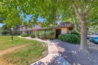 Photo #2: 2503115 Listing