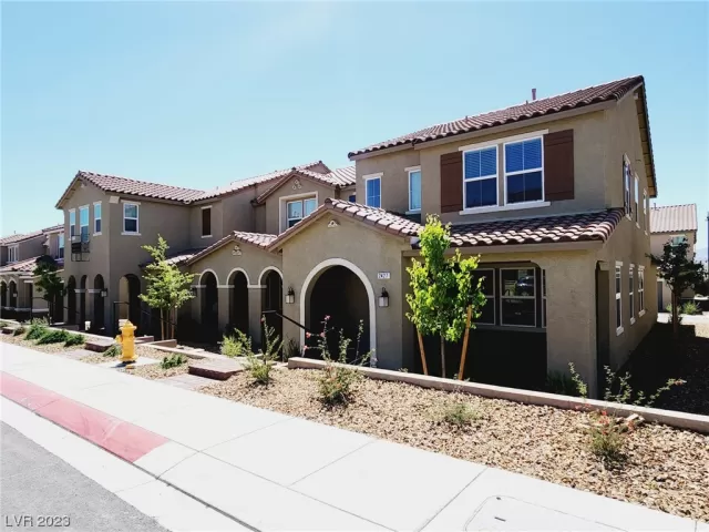 MLS: 2503121 Condo For Sale