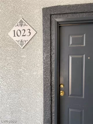 Photo #6: 2503138 Listing