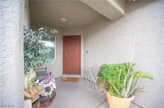 Photo #1: 2503209 Listing