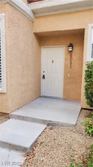 Photo #1: 2503256 Listing 