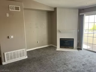 Photo #4: 2503283 Listing 
