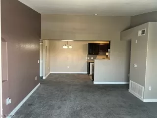 Photo #6: 2503283 Listing 