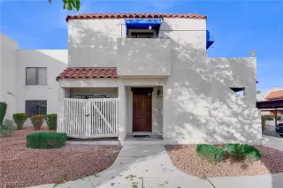 Photo #1: 2503353 Listing