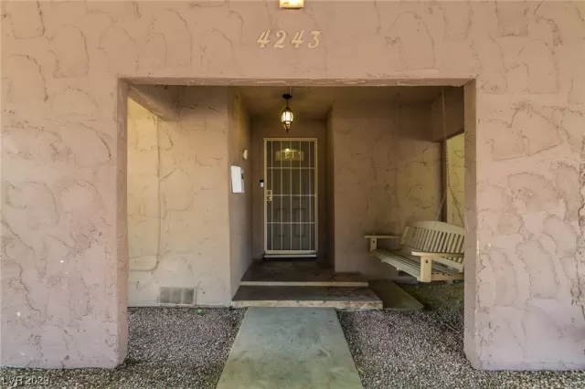 MLS: 2503372 Condo For Sale