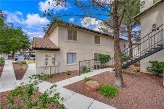 Photo #3: 2503402 Listing