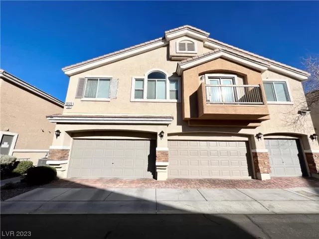 MLS: 2503421 Condo For Sale