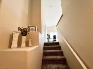 Photo #4: 2503421 Listing 