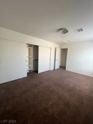 Photo #5: 2503433 Listing 