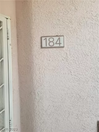 Photo #3: 2503438 Listing 