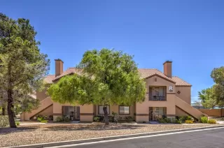 Photo #1: 2503441 Listing 