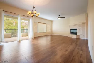 Photo #5: 2503461 Listing 