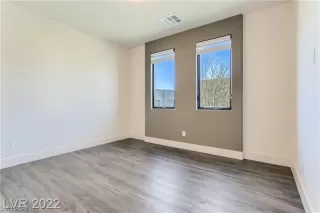 Photo #3: 2503506 Listing 