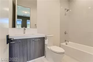 Photo #4: 2503506 Listing 