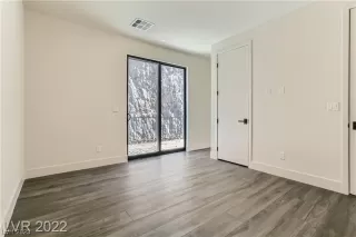 Photo #5: 2503506 Listing 