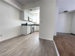 Photo #4: 2503531 Listing 