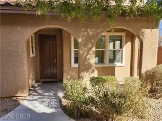 Photo #3: 2503534 Listing 