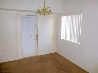 Photo #5: 2503549 Listing 