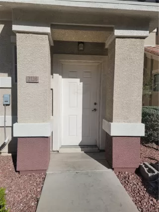 Photo #1: 2503565 Listing 