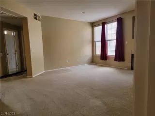 Photo #4: 2503565 Listing 