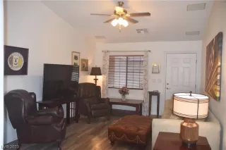 Photo #1: 2503614 Listing